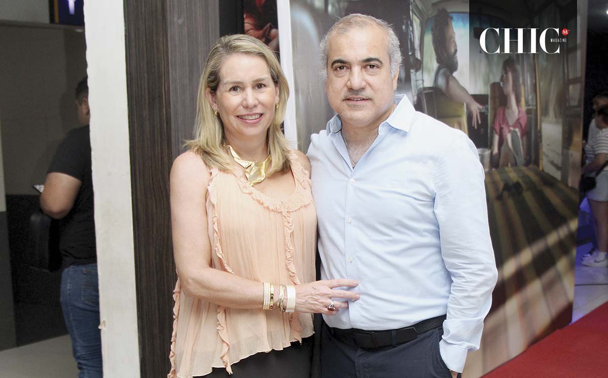 Monica Menchaca y Hector Paredes