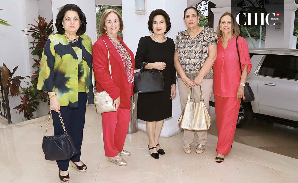Rosa María Martínez de Elosúa, Josefina Mendoza, Lucía Boesch y Elsa Bortoni de Téllez / Fotos: Omar Valdez