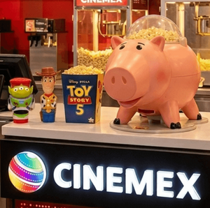 Palomeras de "Toy Story 5" en cines (Foto: IA)