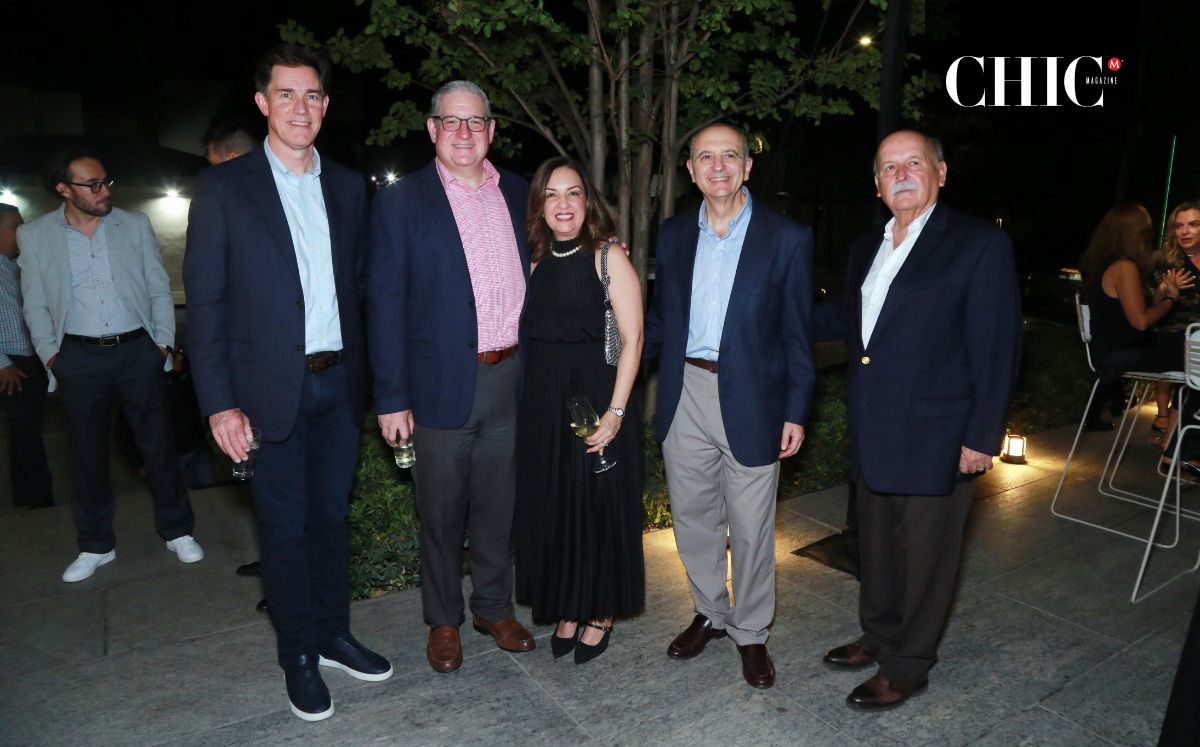 Rodrigo López, Arturo Santos, Patricia Zavala, Guillermo Garrido y Eduardo Serna / Foto: Staff Chic