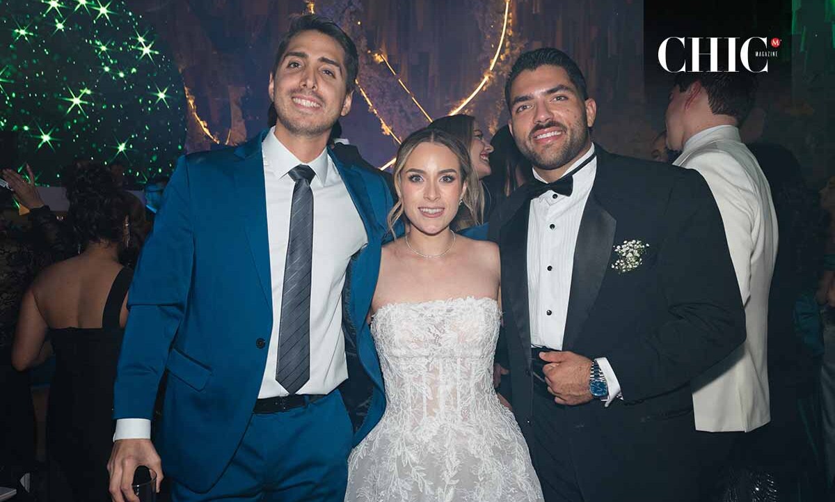 Mario Escobar, Astrid Chávez y Genaro Hernández