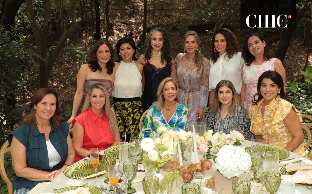 Gabriela González, Karla Moreno, CAROLINA MARTÍNEZ, CRISTINA VILLARREAL, ANA SÁNCHEZ, Violeta Lozano, Pao Altamirano, Verónica Treviño, Priscila Hierr