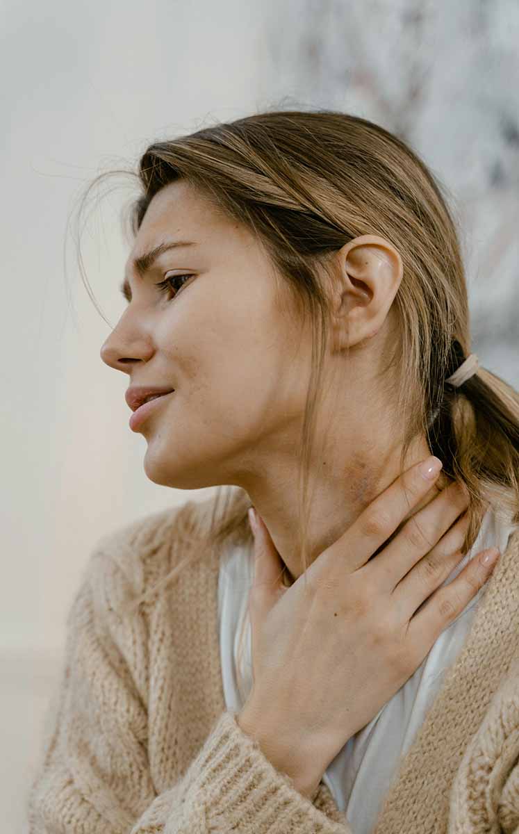 Cuando la tiroides no funciona adecuadamente, pueden aparecer señales que muchas veces se confunden con estrés. (Foto: Pexels)