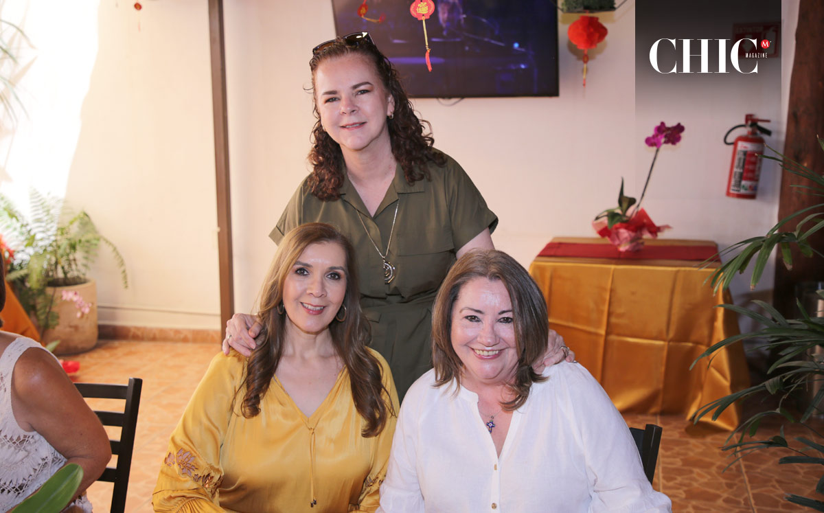 Blanca, Mónica y Patricia