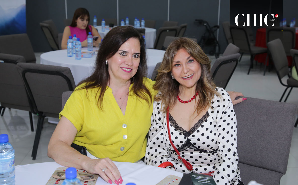 Dora Alicia Muñoz y Lucía Morales