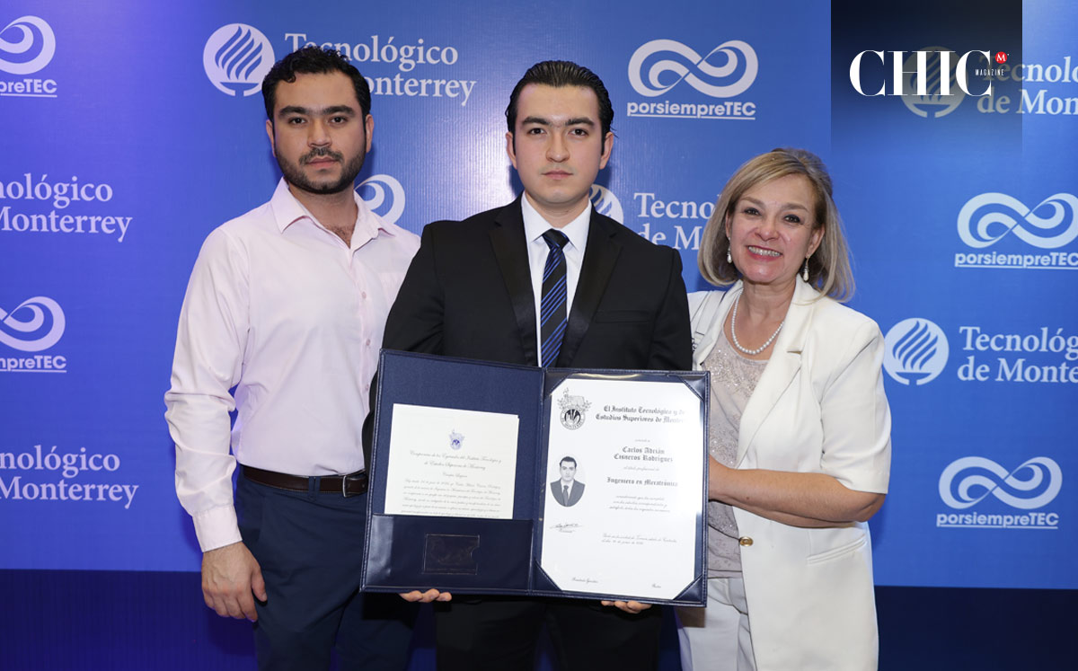 Gilberto Cisneros, Adrián Cisneros y Blanca Rodríguez
