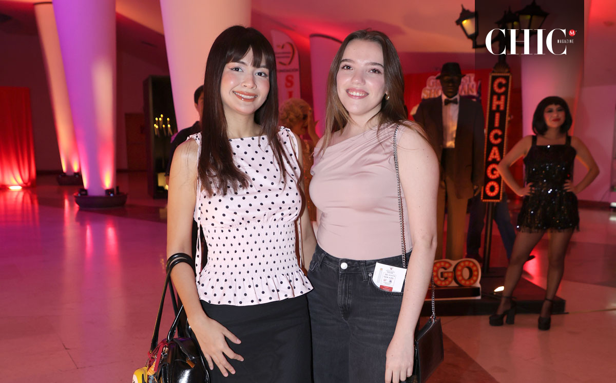 Luisa Chávez y Montse Martínez