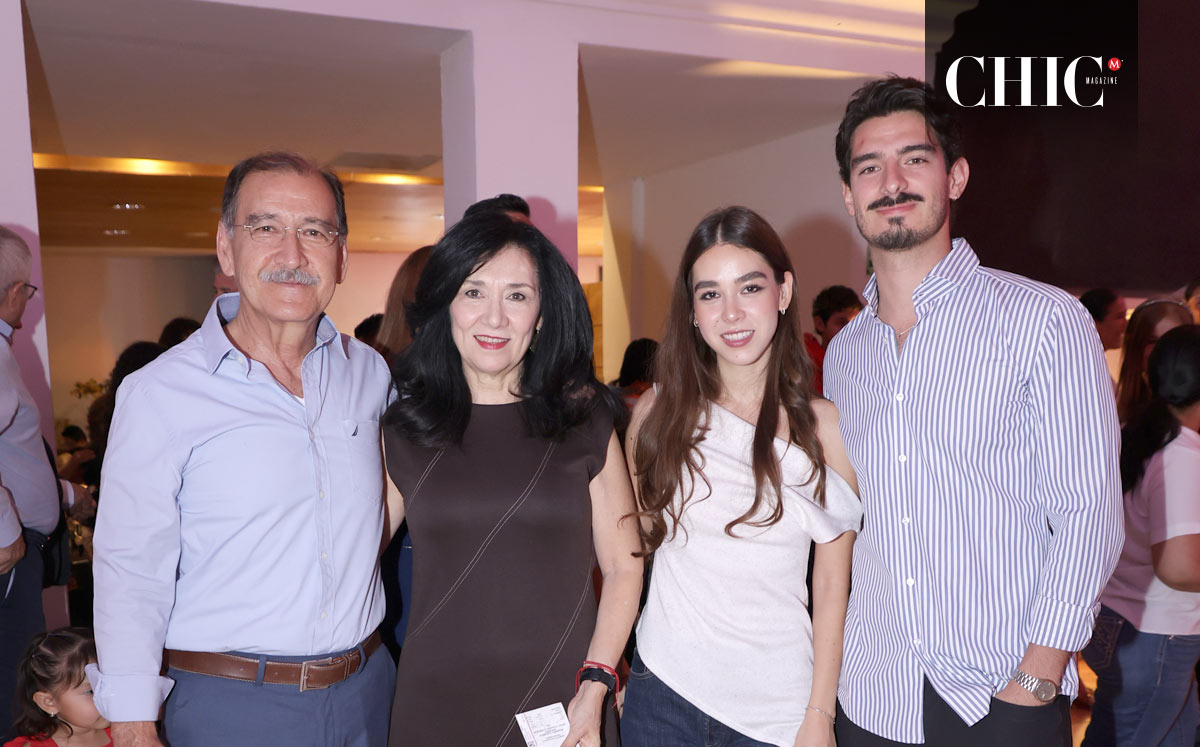 Miguel, Verónica, Verónica y Santiago