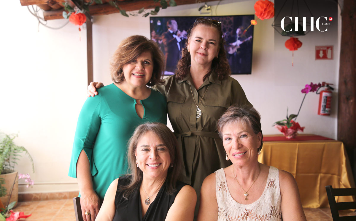 Mónica, Blanca, Mary y Laura