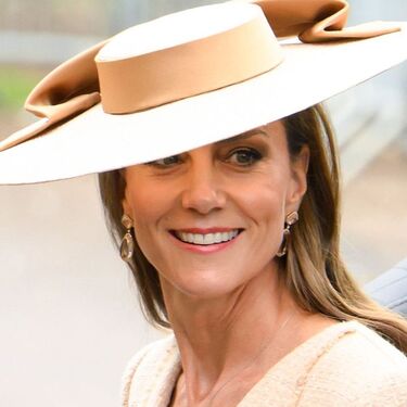 Kate Middleton con vestido nude en la boda del primo del príncipe William (Foto: Getty)