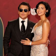Ángela Aguilar desata rumores al presumir lujoso anillo junto a Christian Nodal  (Foto: Getty Images)