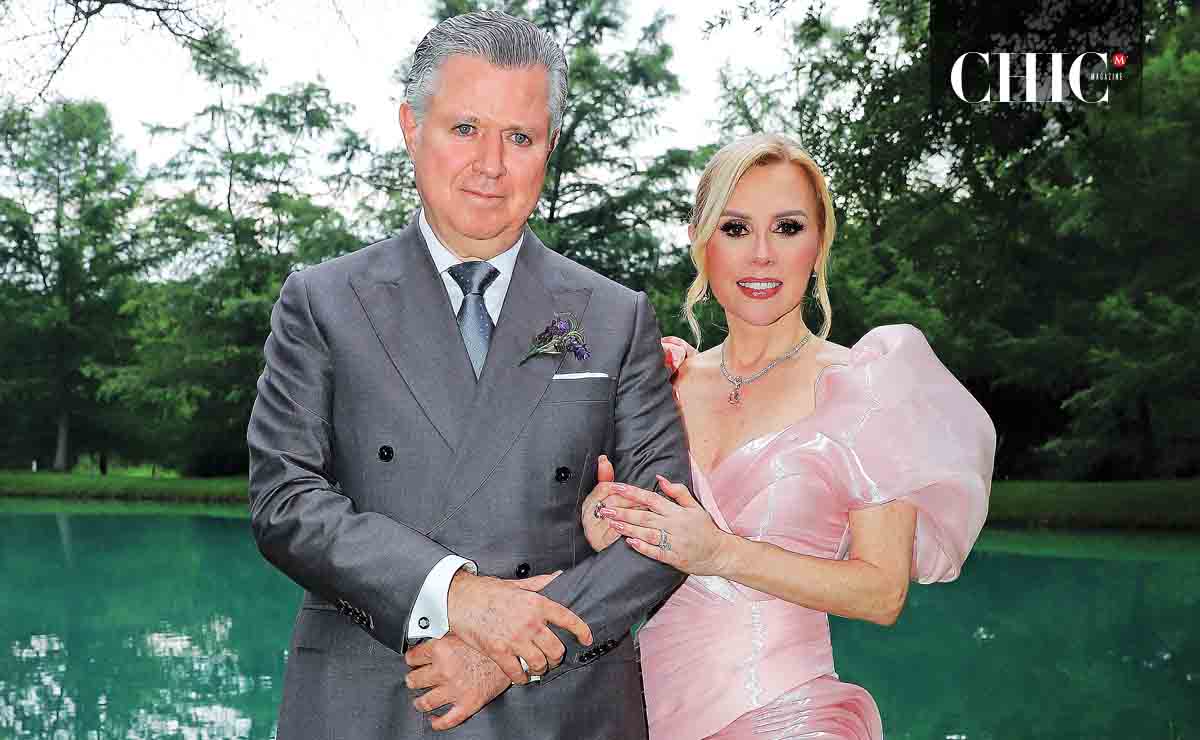 Papás Novia. Enrique Salinas y Minerva Villarreal de Salinas / Fotos: Roberto Alvarado