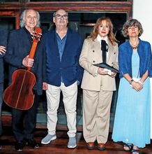 Carlos Aganzo, Amancio Prada, José María Muñoz, Jeannette L. de Clariond, María Ángeles Pérez y Ana Laura Santamaría. Fotos: Omar Valdez