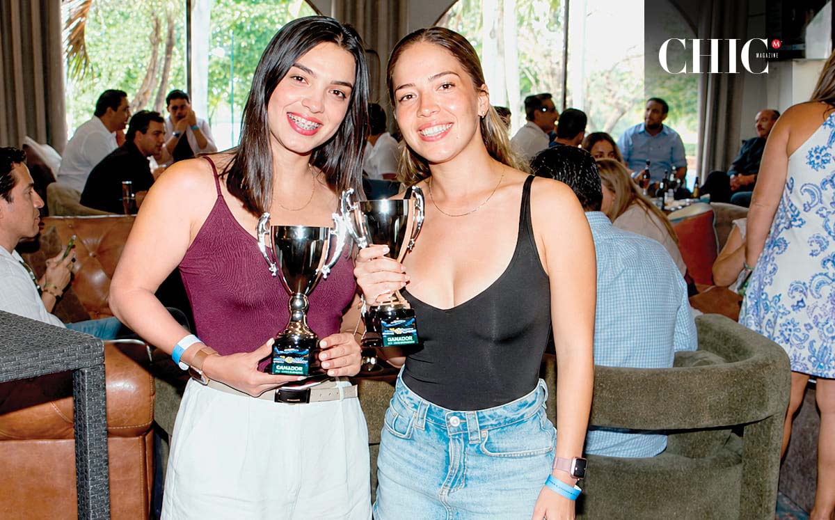 Marijose Montoya y Sofia Flores