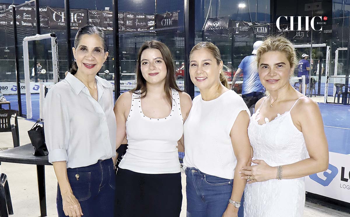 Paty Garcia, Tessy Manzur, Delia Enriquez, Rosy de Corona