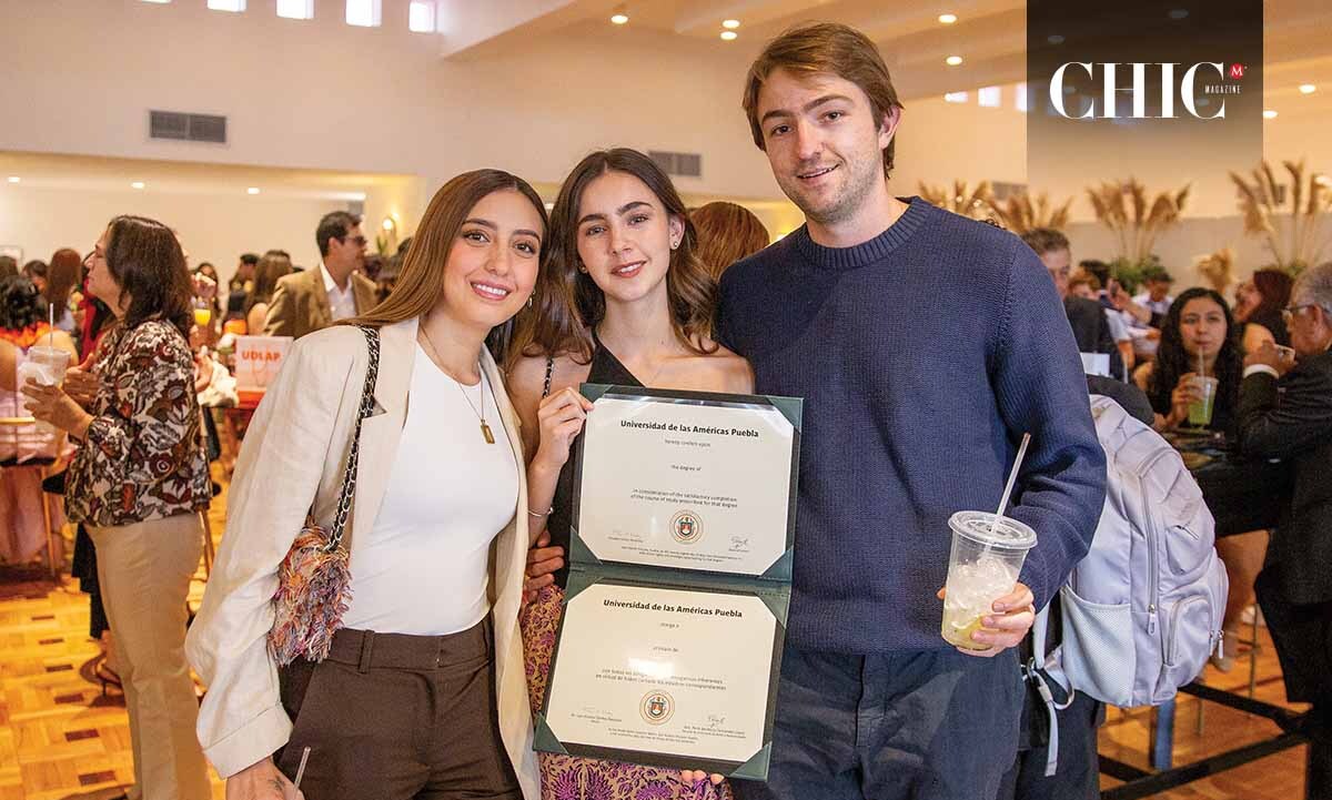 Alexia Hidalgo, Majo Gómez y Carlos Rugarcía