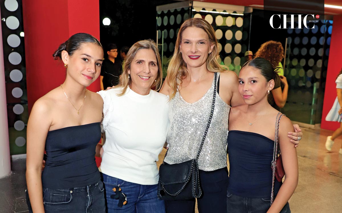 Bárbara Lozano, Cris Rodríguez, Ana Cristina Treviño y Cata Cisneros