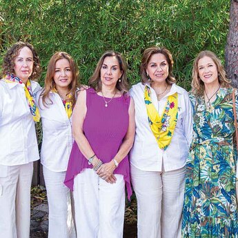 Gaby Corral, Carmen Cisneros, Telly Lavalle, Gaby Lavalle, Maru Hegewish y Susy Cue (Fotos: Hugo Zuviri)