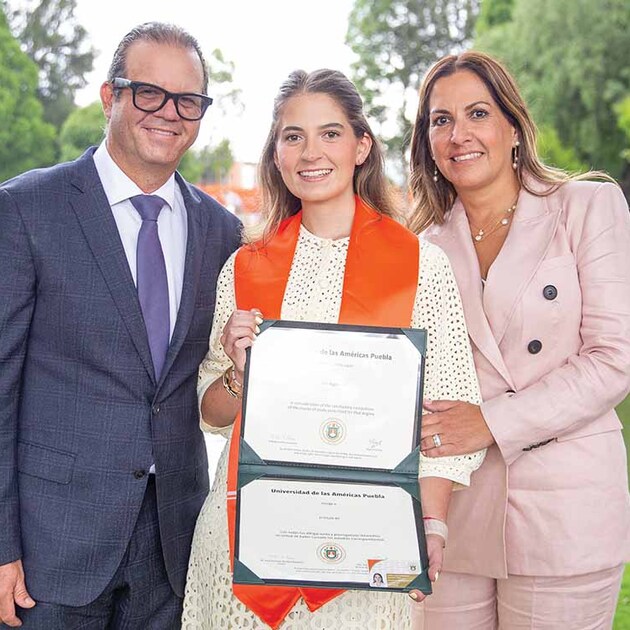 Mauricio García, Lorena García y Lorena Manautou  (Fotos: Hugo Zuviri)
