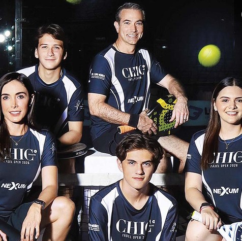 Ignacio Perez, Cesar Reyes, Melissa Harrell, Luis Raul Niaves y Zayra Lopez