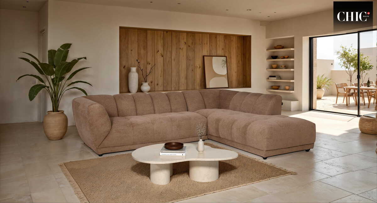 Las configuraciones modulares, las esquineras y materiales como microfibra, lino, velvet o piel forman parte de las tendencias actuales.(Cortesía)