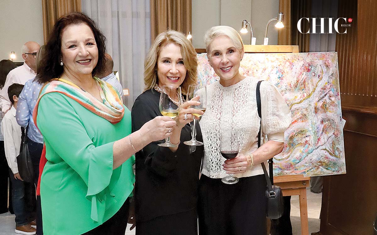 Lourdes Arguelles, Terry Pelaez y Anne Peuker