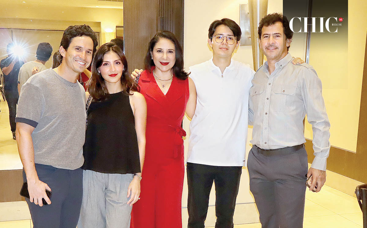 Santiago Maldonado, Mariali de Maldonado, Brenda Leal, Homero Treviño y Homero Treviño