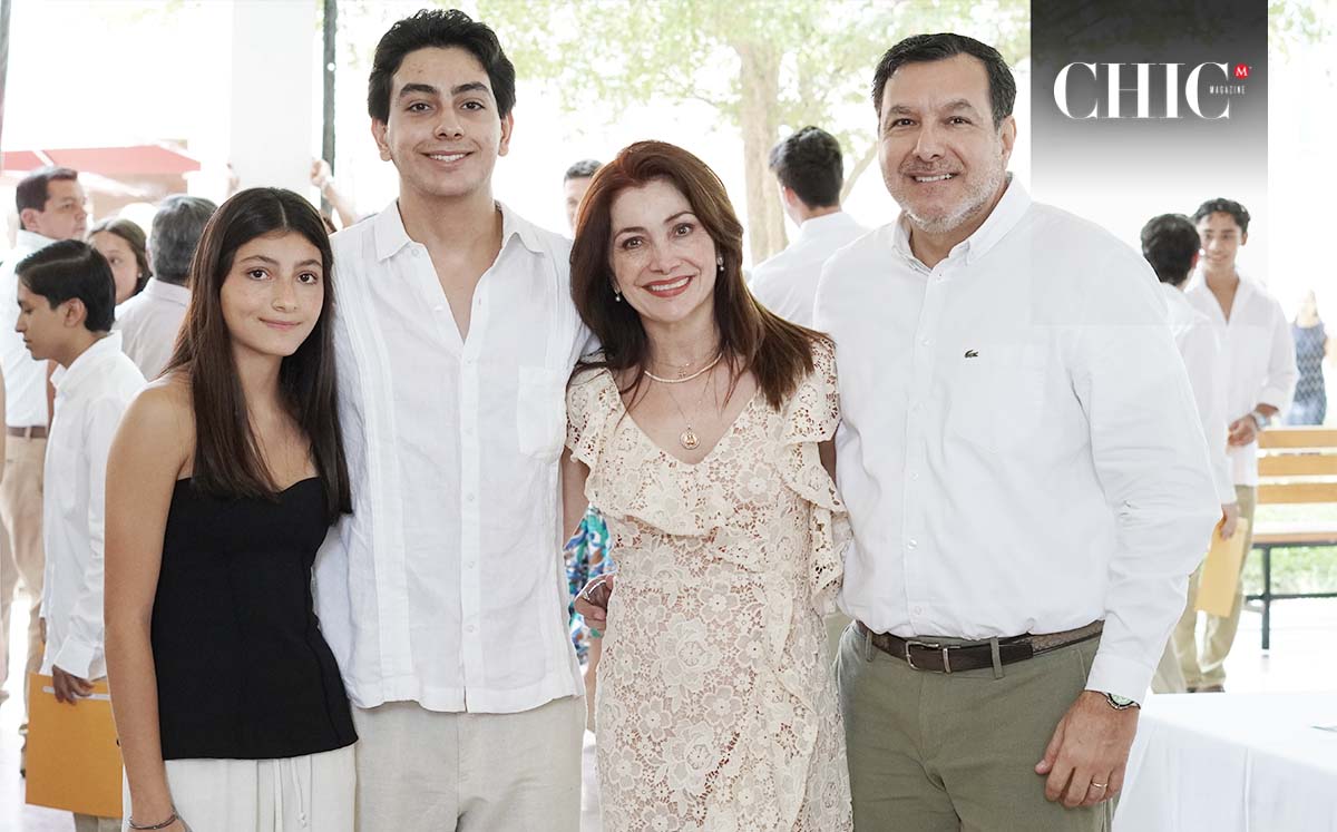 Rebecca Vazquez, Antonio Vazquez, Sandra Ruiz y Antonio Vazquez