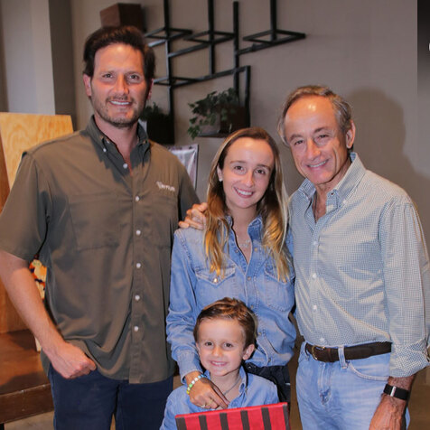 Daniel, Ana, Eduardo y Daniel
