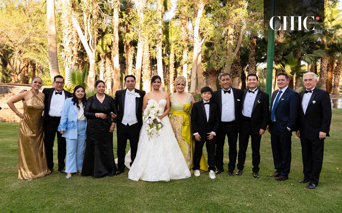 Familias de los novios. Jazmín, Jorge, Danna, Elizabeth, Christian, Karem, Vero, Matías, Sergio, Orlando, Alexander y Peter