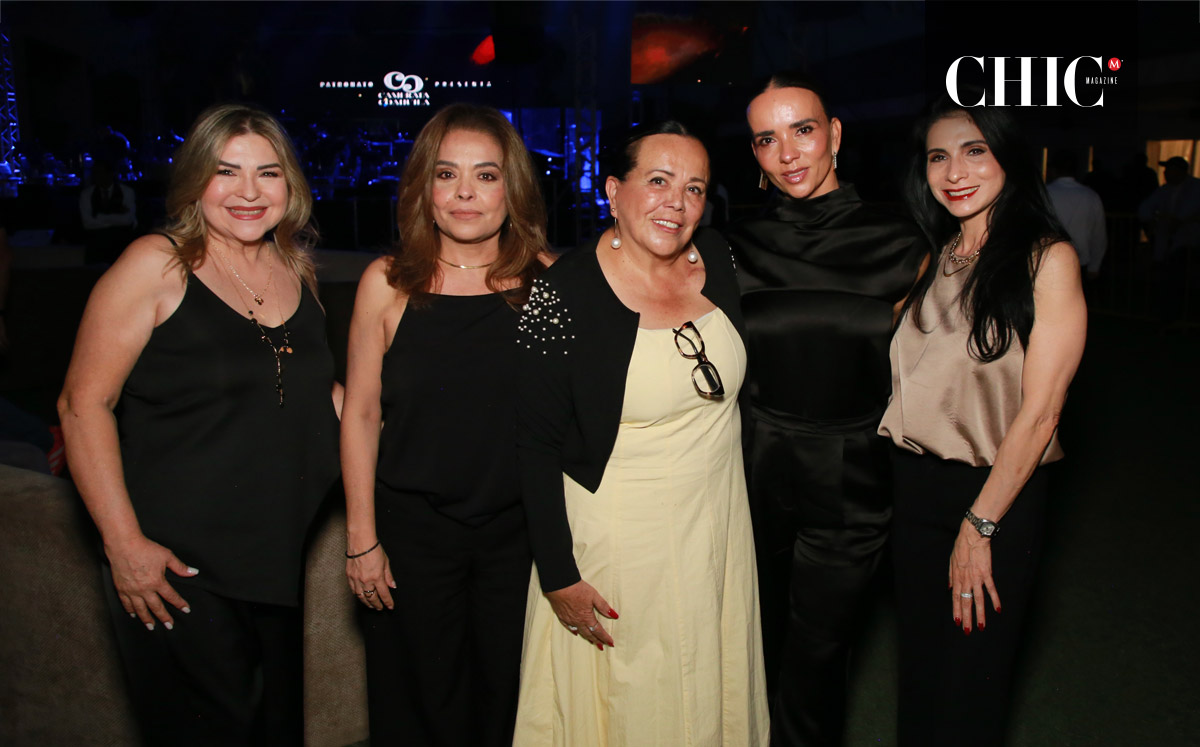 Sandra Hinojosa, Pildora García, Brenda Luna, Brenda Torres y Blanca Facusseh