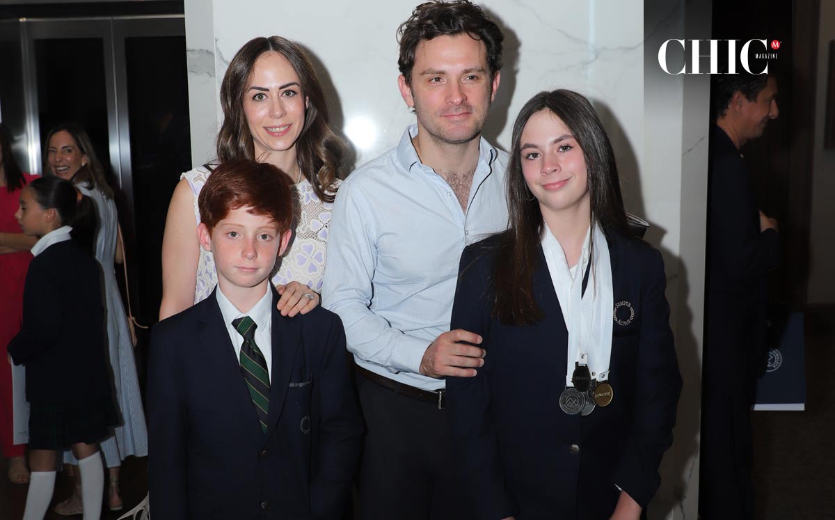 Andrea Martínez, Mauricio Martínez, Sebastián Martínez y Eugenia Martínez