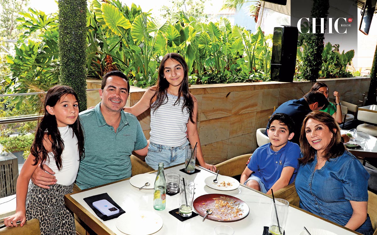 Catita Rullán, Javier Rullán, Victoria Rullán, Javier Rullán e irma Parás
