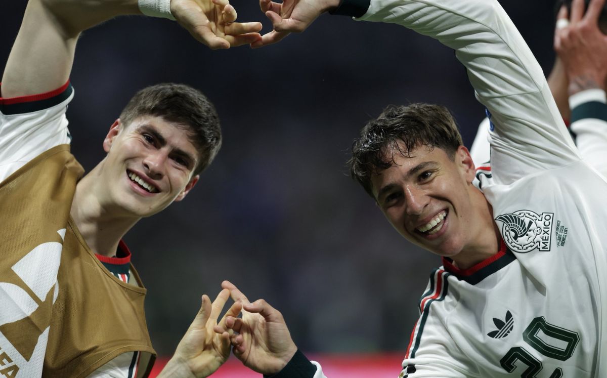 La historia de amistad de Armando “Hormiga” González y Mateo Chávez (Foto: X@Chivas)