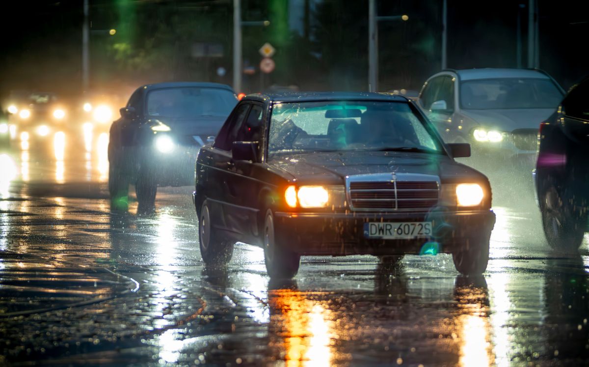Condusef revela qué hacer si tu auto queda atrapado en una inundación (Foto: Pexels)
