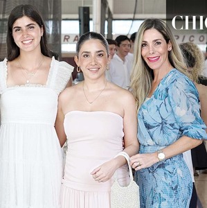 Eduardo Nader, Lilian Nader, Nicole Manzur y Lilian Atala