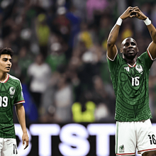 Gilberto Mora y Julián Quiñones (Imagen Getty)