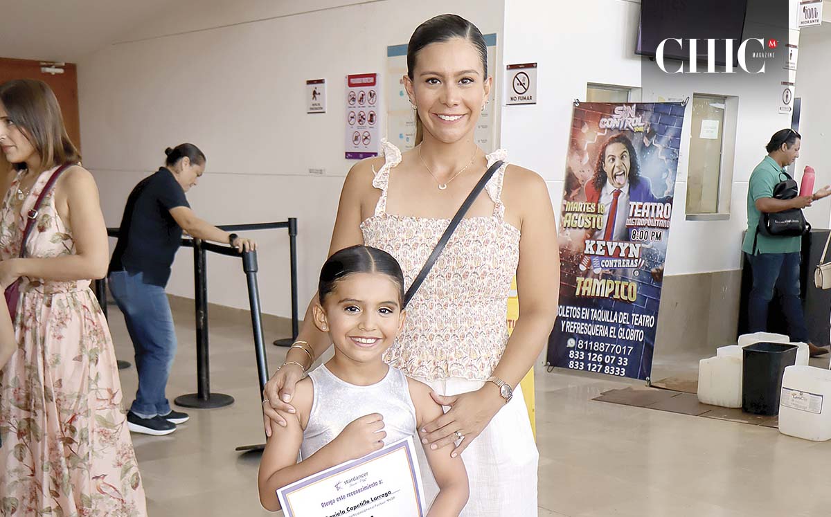 Daniela Capetillo y Cynthia Larraga