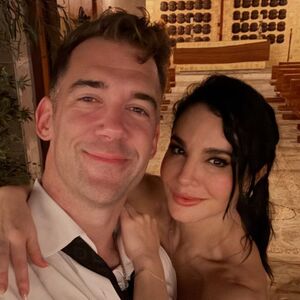 Así fue el bautizo de las hijas de Martha Higareda y Lewis Howes (Foto: Instagram)