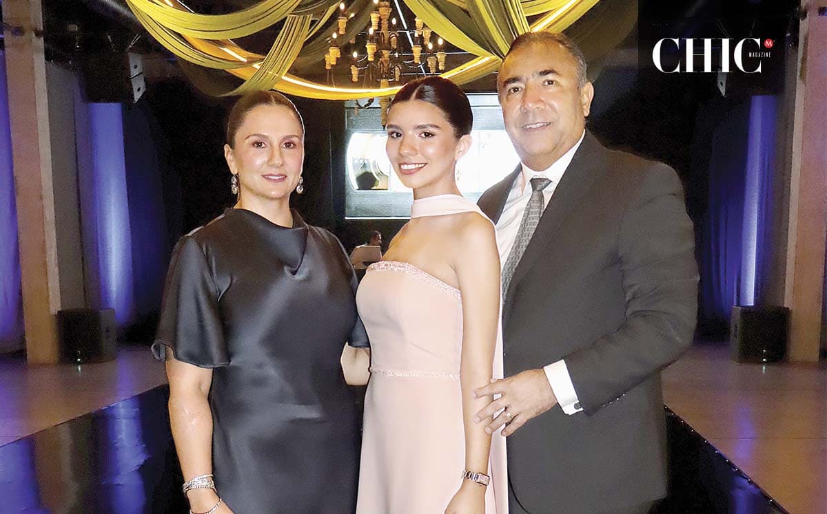 Adriana de Altamirano, Regina Altamirano y Jesus Altamirano