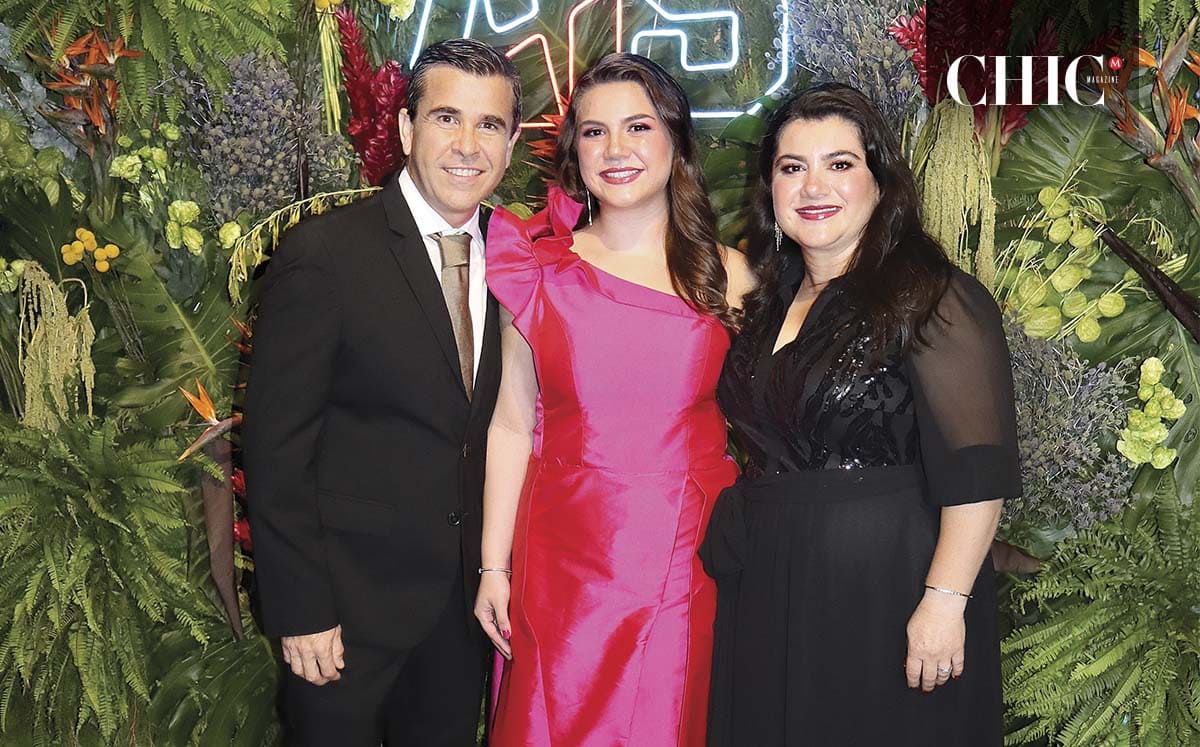 Jesus Lacorte, Fatima Lacorte y Nazzde de Lacorte