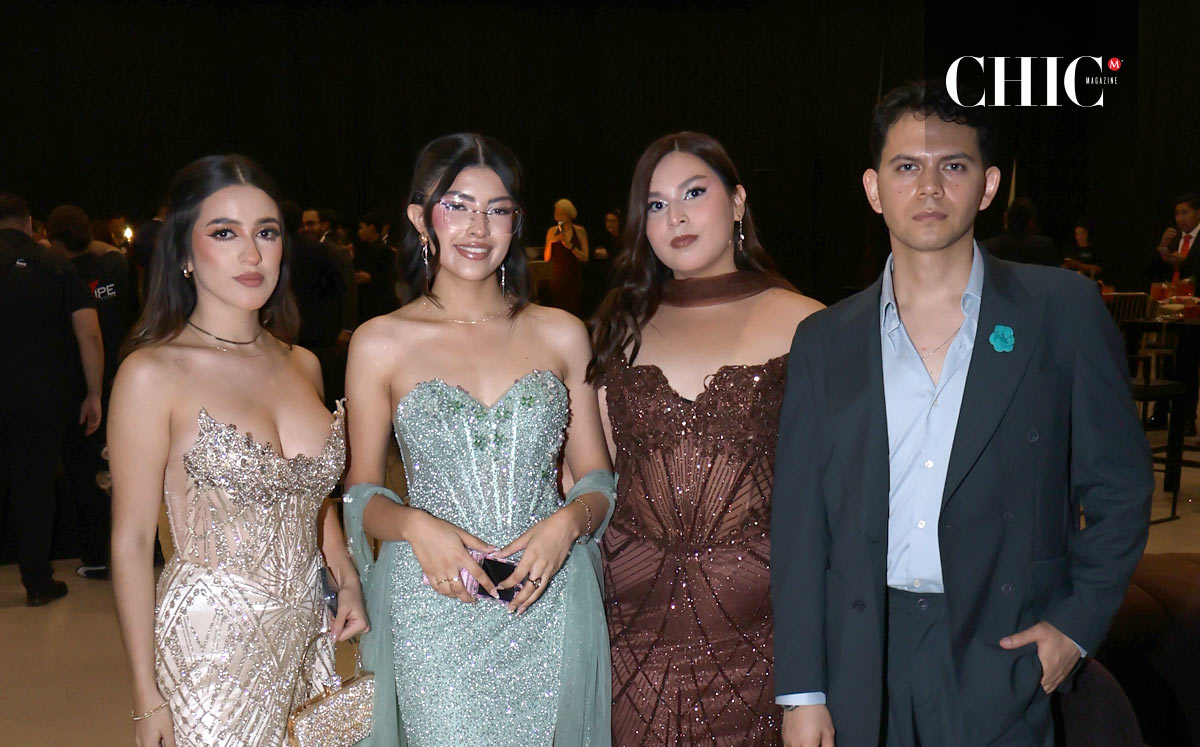 Jaqueline, Leslie, Cinthia y Eder