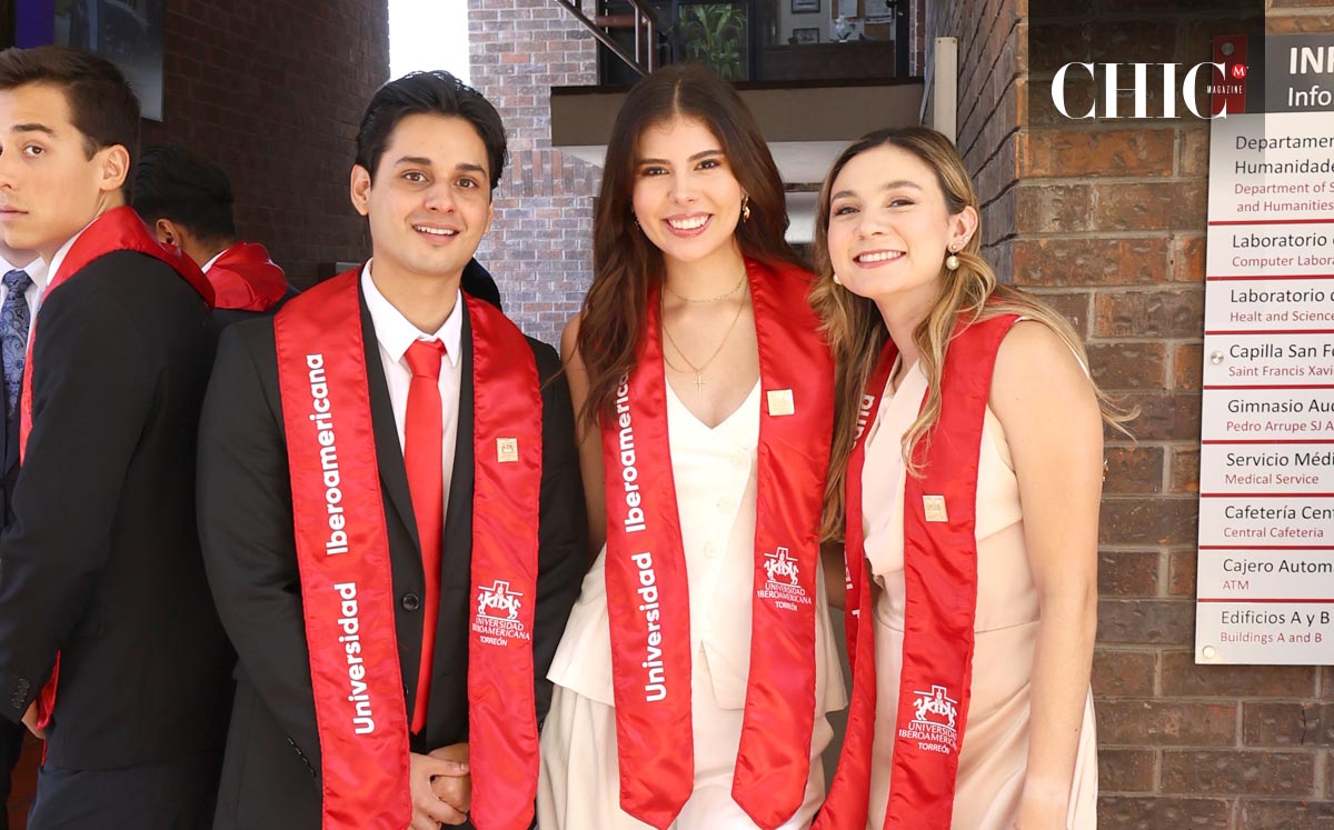 Jesús de la Rosa, Ana Paula y Ana Victoria