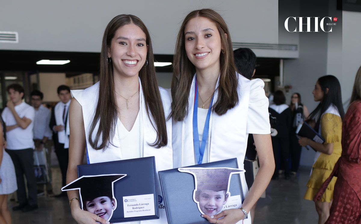 Fernanda y Galia Lárraga