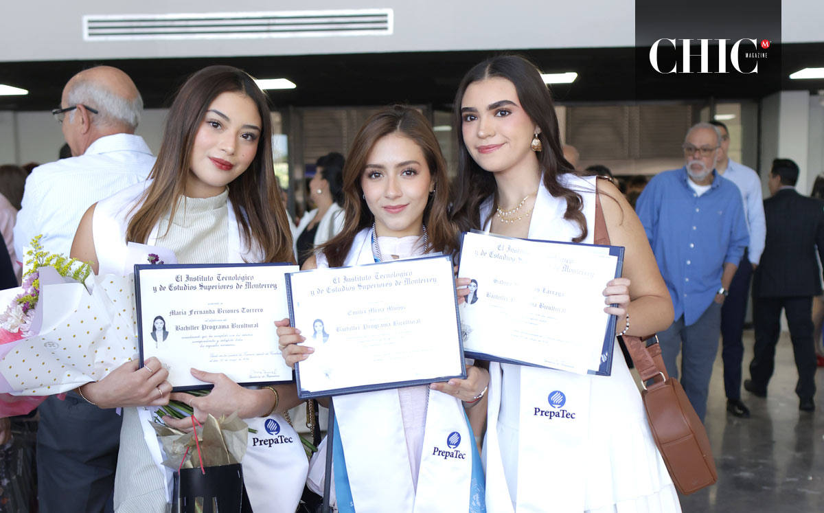 María Fernanda, Emilia y Sabina