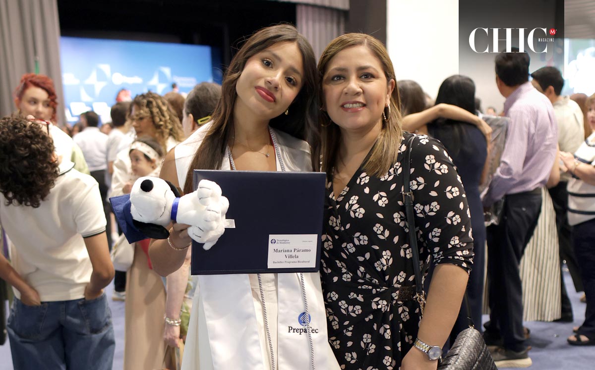 Mariana y Aurora Páramo
