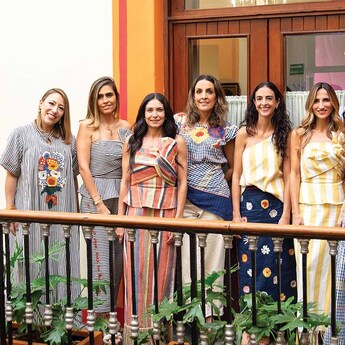 Ana Montero, Mónica Salinas, Paola Letayf, Diana Kuri, Denisse Kuri, Ale Rivera y Paulina Loya (Fotos: Hugo Zuviri)