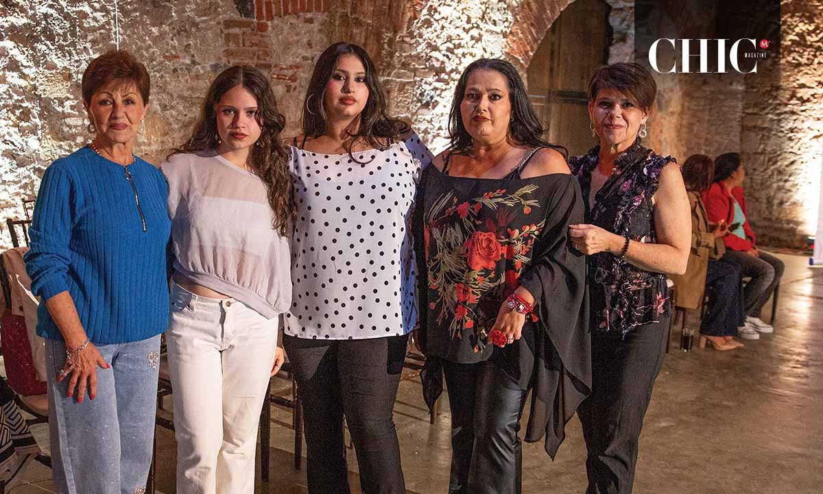 María Rosa Rosado, Bárbara Abrego, Constanza Abrego, Alejandra Abrego y Claudia Abrego