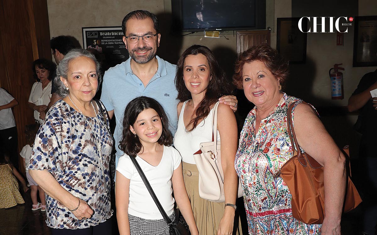 Claudia Fernández, Gabriel Garza, Belén Garza, Brenda Uscanga y Kiki Uscanga