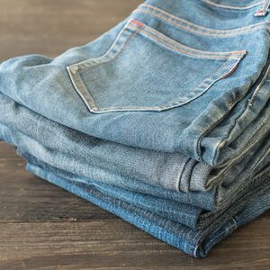 Estas son las marcas de pantalones de mezclilla que recomienda Profeco en 2026 (Foto: Freepik)